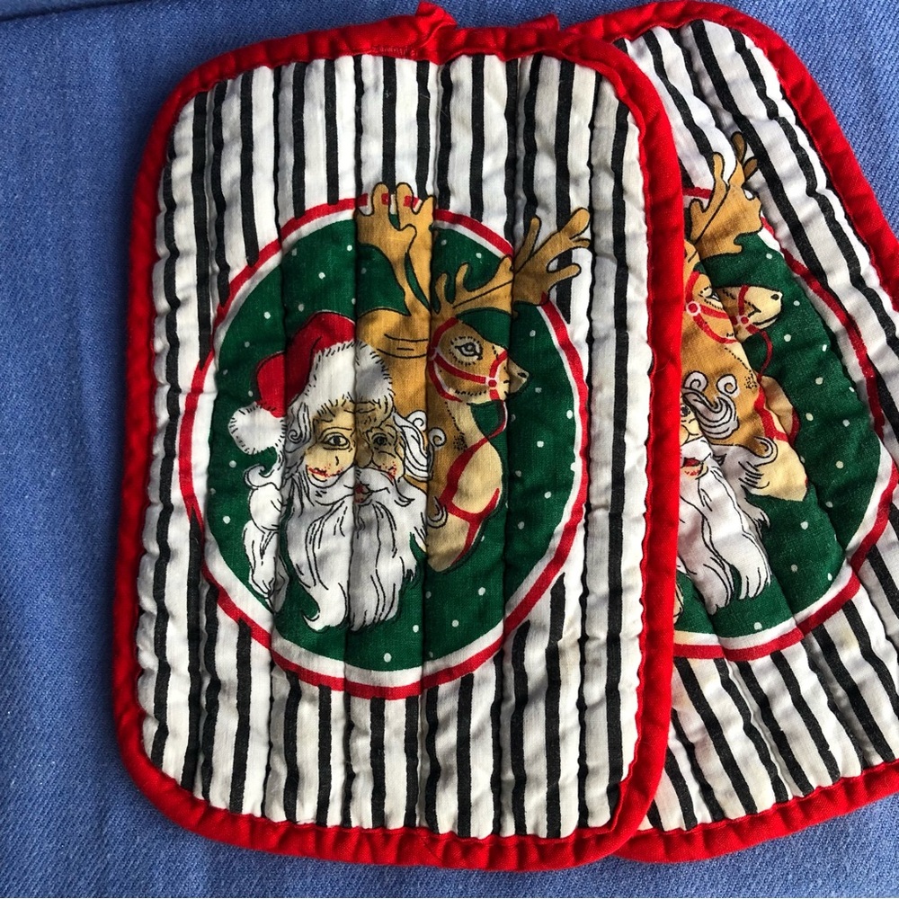 2 Vintage Holiday Potholders